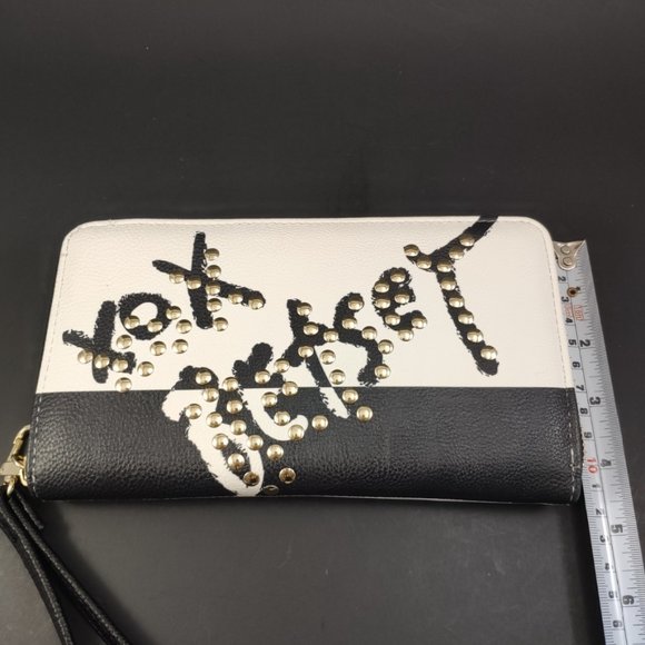 Betsey Johnson Wrist Clutch Wallet - Picture 8 of 8